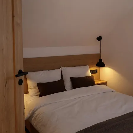 Lesne Chatki - Swierk I Sosna * Koniaków