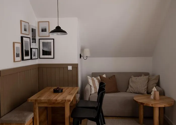 Lesne Chatki - Swierk I Sosna Koniaków